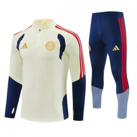 FC Bayern München Sweatshirt Za Trening Četvrt-Zip 2026-27 Bijela